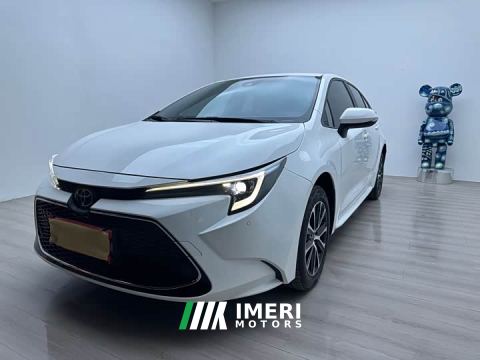 2023 Toyota Corolla 1.8L CVT Luxury - автомобиль из Китая