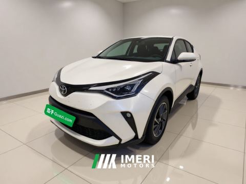 2021 Toyota C-HR 2.0L Luxury - автомобиль из Китая