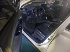 Toyota C-HR 2.0L Luxury - ფოტო 12