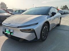 Xpeng P7 Long Range Max - ფოტო 1