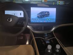Denza D9 DM-i Smart Drive 1020 AWD Premium - фото 12