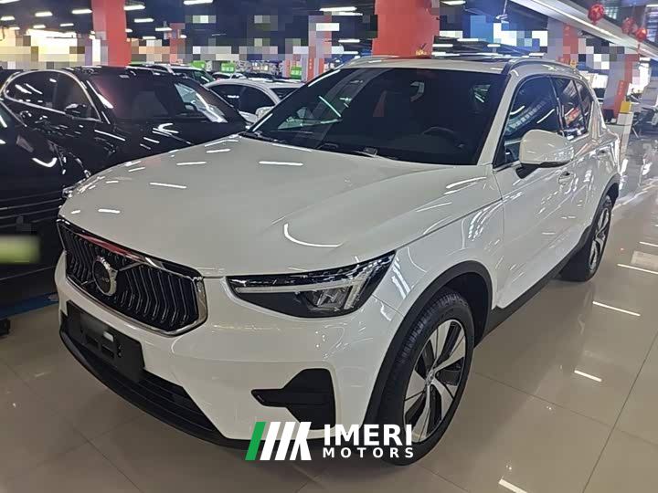 Volvo XC40 B3 Smart Remote Luxury Edition - ავტომობილი ჩინეთიდან