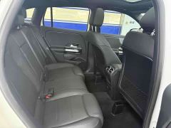Mercedes-Benz GLA 180 - ფოტო 17