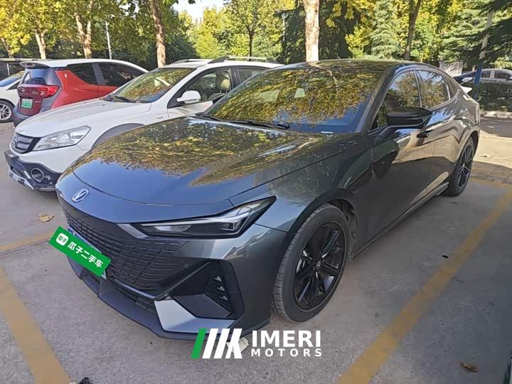 Changan UNI-V 1.5T Deluxe - ავტომობილი ჩინეთიდან