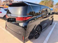 Toyota Alphard Hybrid 2.5L Premium Edition - фото 3