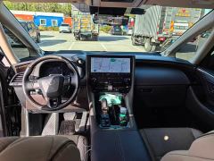 Toyota Alphard Hybrid 2.5L Premium Edition - фото 8