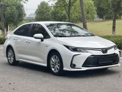 Toyota Corolla Dual-Engine 1.8L Elite Edition - фото 3