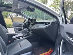 Toyota Corolla Dual-Engine 1.8L Elite Edition - фото 6
