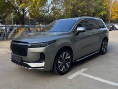 Li Auto ONE Extended Range 6-Seater - ფოტო 1