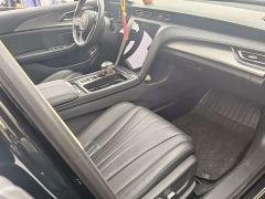 Hongqi H5 2.0T Automatic Smart Connected Flag Enjoy Edition - ფოტო 5