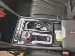 Hongqi H5 2.0T Automatic Smart Connected Flag Enjoy Edition - ფოტო 7