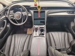 Hongqi H5 2.0T Automatic Smart Connected Flag Enjoy Edition - ფოტო 8