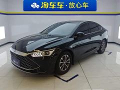 BYD Qin PLUS Glory Edition DM-i 55KM Leading - фото 1