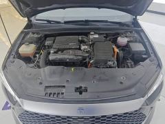 BYD Qin PLUS Glory Edition DM-i 55KM Leading - фото 10