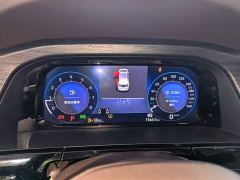 Volkswagen Viloran 380TSI Prestige - photo 11