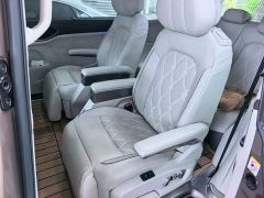 Volkswagen Viloran 380TSI Prestige - photo 16