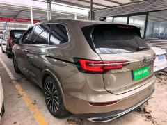 Volkswagen Viloran 380TSI Prestige - photo 4