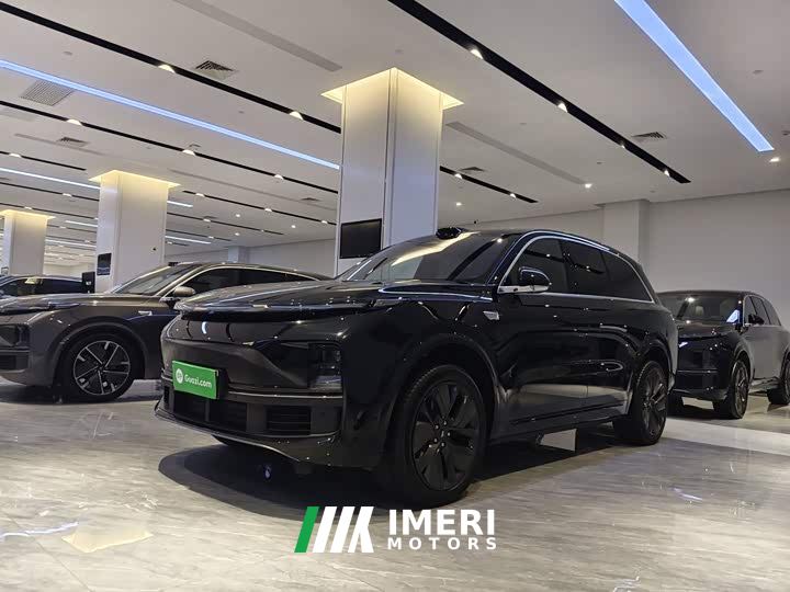 Li Auto L8 Ultra - car from China