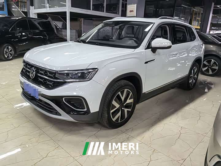 Volkswagen Taos 330TSI FWD Luxury Plus Advanced Edition