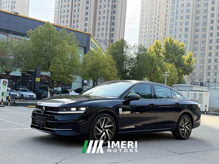 Volkswagen Magotan 380TSI DSG Premium Edition