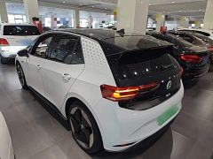Volkswagen ID.3 Pro Intelligent Edition - ფოტო 4