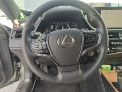 Lexus ES 200 Excellence Edition - photo 10