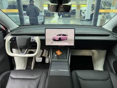 Tesla Model Y Long Range All-Wheel Drive Launch Edition - фото 10