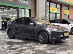 Tesla Model Y Long Range All-Wheel Drive Launch Edition - фото 3