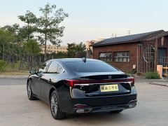 Buick LaCrosse 28T Platinum Edition - фото 9