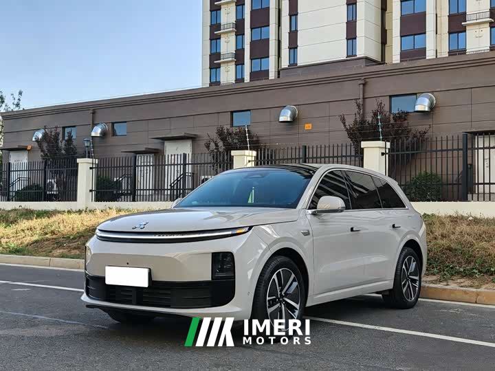 Li Auto L6 Pro Smart Refresh Edition - автомобиль из Китая