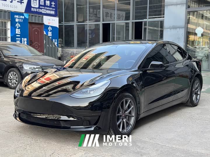 Tesla Model 3 Rear-Wheel Drive - автомобиль из Китая