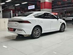 BYD Qin PLUS EV 400KM Luxury - фото 10