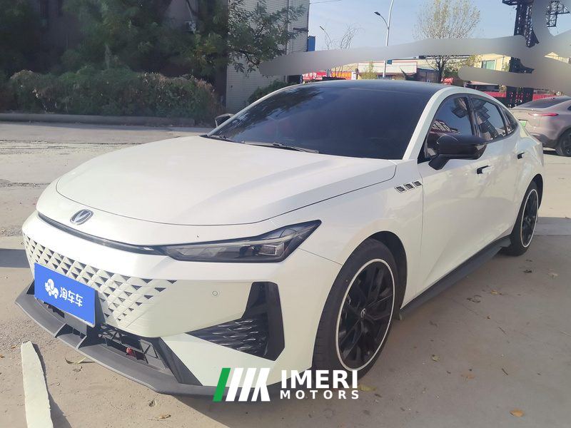 Changan UNI-V 1.5T Premium - car from China