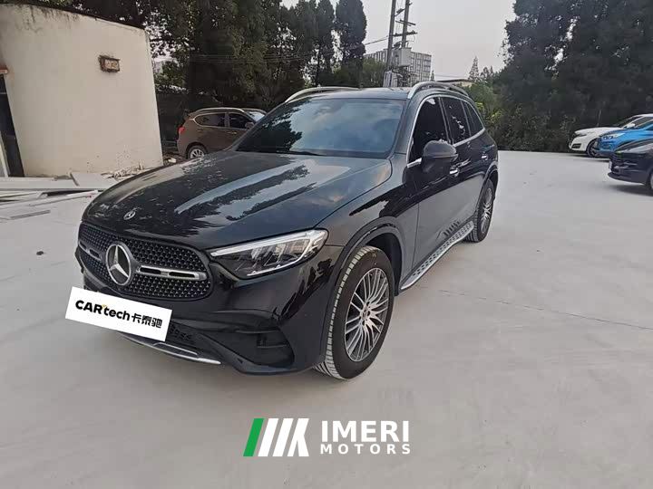 Mercedes-Benz GLC 300 L 4MATIC Dynamic 5-Seater