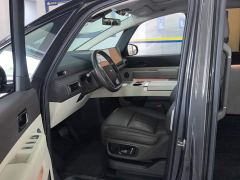 Li Auto Li Xiang MEGA Ultra - photo 9
