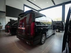 Toyota HIACE 3.5L Automatic - ფოტო 14