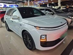 Li Auto L6 Pro - ფოტო 3