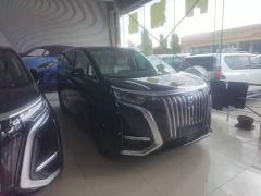 Denza D9 EV 620 Premium Edition - фото 3