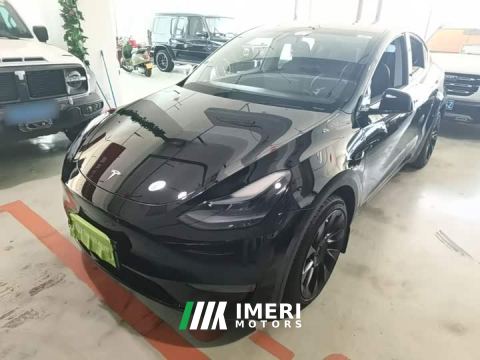 2022 Tesla Model Y Long Range All-Wheel Drive
