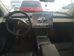 Tesla Model Y Rear-Wheel Drive - photo 9