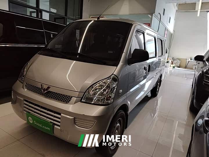 Wuling Hongguang 1.5L Extended Standard AC Version L3C - автомобиль из Китая
