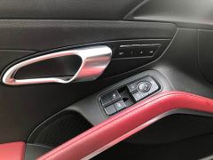 Porsche 718 Cayman 2.0T - photo 9