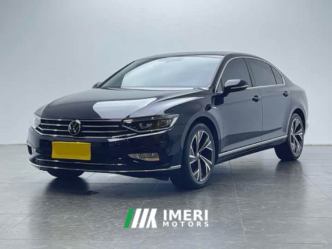2022 Volkswagen Magotan 330TSI DSG 30th Anniversary Edition