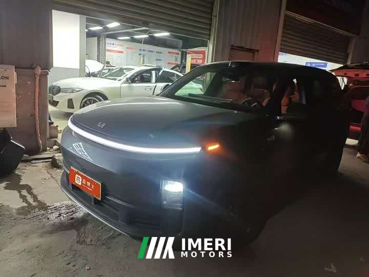 Li Auto L8 Max - car from China