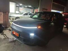 Li Auto L8 Max - photo 1