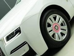Rolls-Royce Geometry 6.7T Standard Wheelbase - photo 3