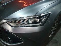 BYD Qin Plus DM-i 55KM Flagship - фото 5
