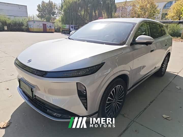 Aeolus L8 185KM Dream Edition - автомобиль из Китая