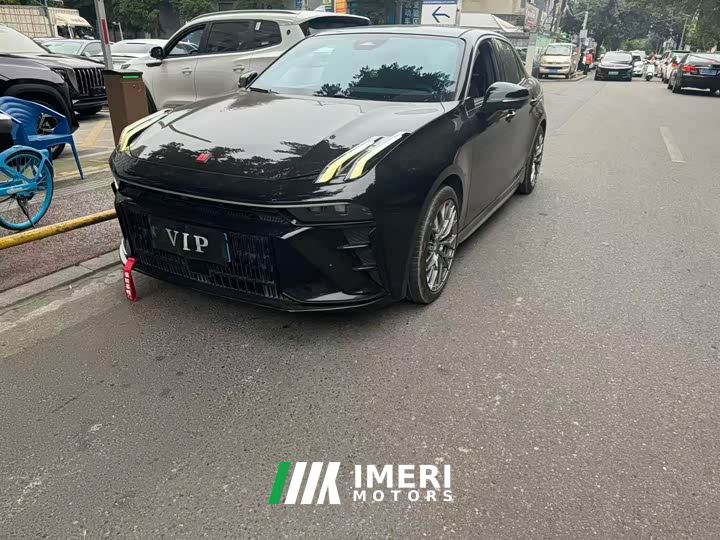 Lynk & Co 03 1.5T DCT Pro