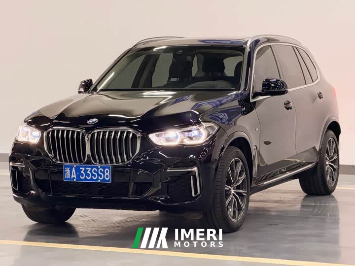BMW X5 xDrive 30Li Luxury M Sport Package
